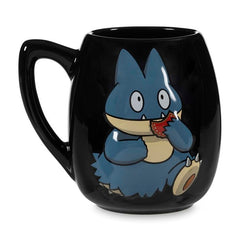 Munchlax Pokémon Holiday 19.6 oz. Mug