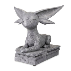 Espeon Pokémon Yard Statue